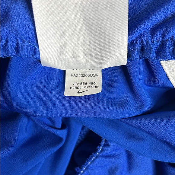 Nike Women's Blue and White Athletic Shorts - Picture 6 of 6